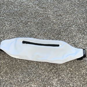 Triangl Fanny Pack